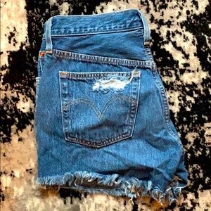 Levi’s Denim Shorts - Size 29